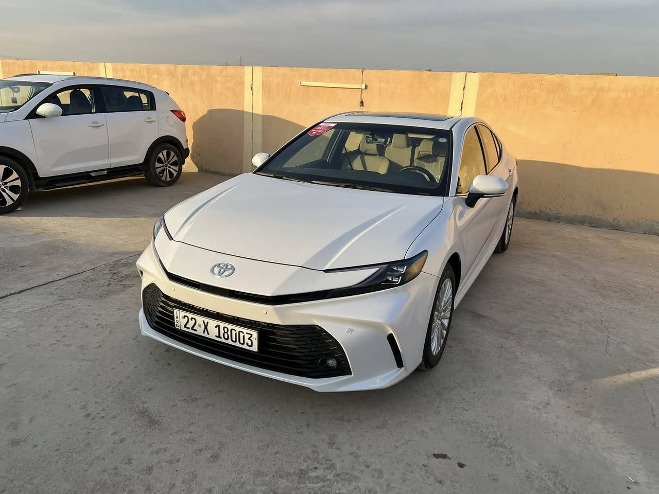 سلام عليكم 
كامري للبيع 
موديل 2016 
كير ومحرك شرط 
تواير وصدر جدد 
السعر 172 وبيها مجال للطيبين 
الرقم***********
