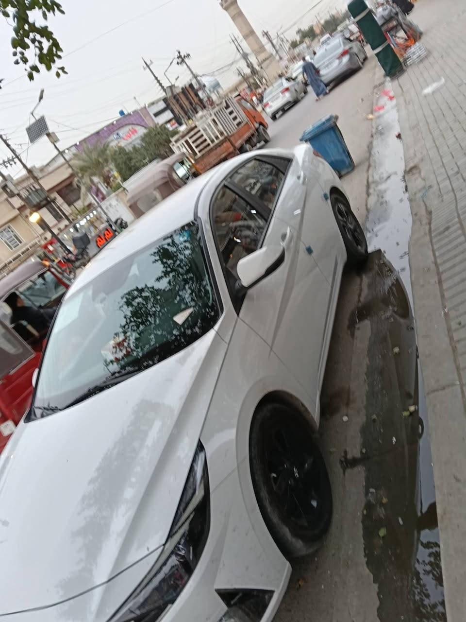 هيونداي افانتي موديل 23 هايبرد السياره ماشيه 9الف فقط مابيهه اي نقص
محرك 2000 هايبرد السياره جديده كلش 
مواصفات 
تدفئه بل كشنات 
تبريد تدفئه بكشن السايق 
تحديد مسار 
قياده ذلتيه 
شاشه جبيره 
تدفئه بل ستيرن 
أوتو هولد 
3 انضمه قياده 
سايد بريم بصمه 
كامره دواره 
مري شفط 
السياره خذتهه قبل 10 يام 165 هسه صار عدي ضرف وحتاجيت بيعهه السياره ابد متصرف بانزين عمليه 
السعر 160 بيهه مجال كلش قليل


**إذا كنت صاحب هذا الإعلان وتريد حذفه لأي سبب، رجاءا أرسل رسالة إلى الدعم الفني**