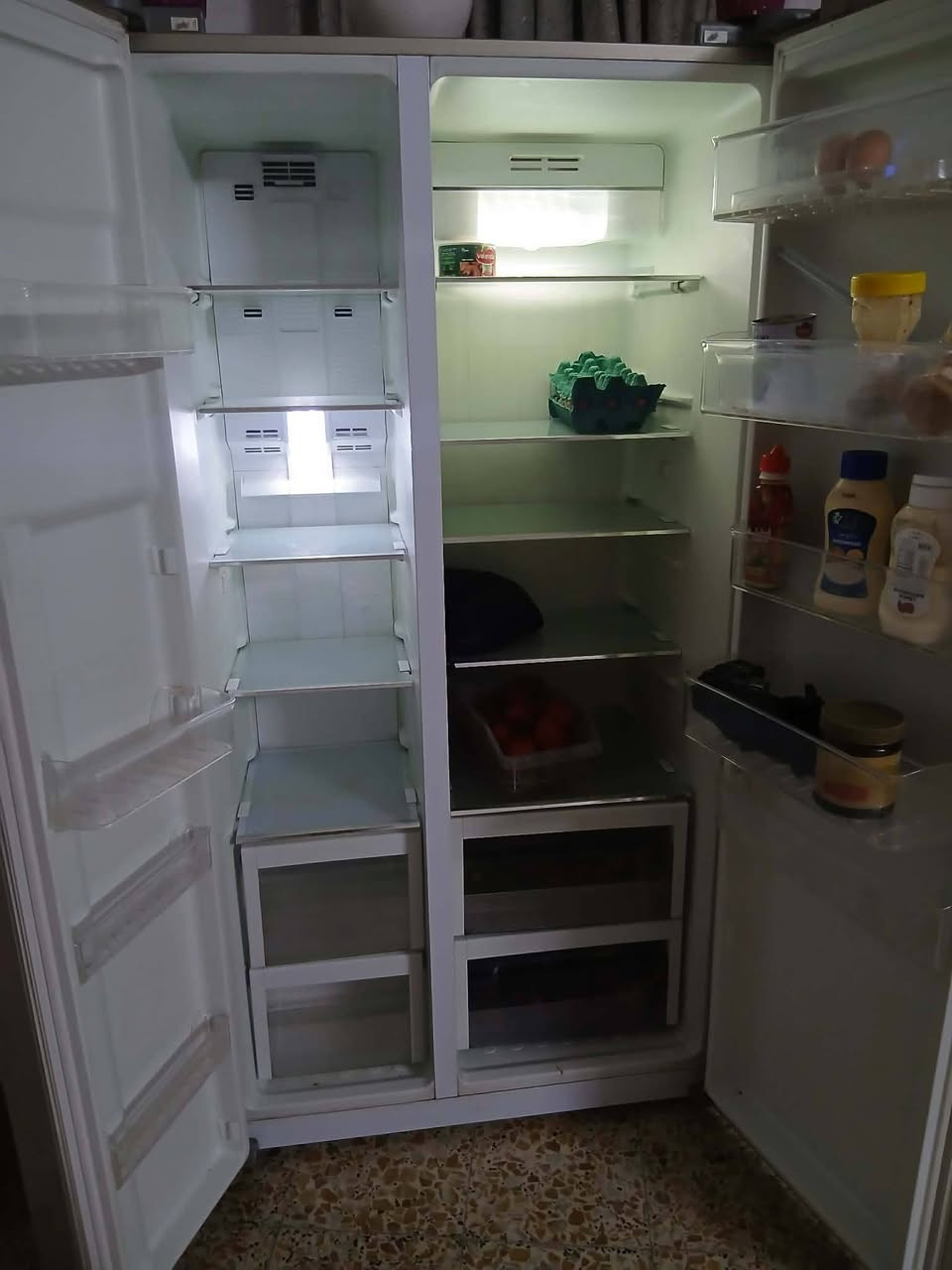 ثلاجه بايبن شرط جديده وشغاله  مبيه اي نقص تبريد ول فريز جدن زين الاستفسار ‏‪***********‬‏ 
سعر750
