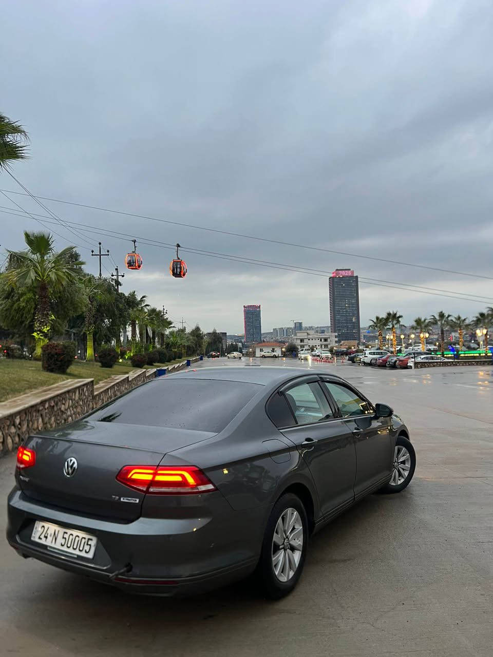 باسات 2017 الماني بدون دعم بدون صبخ 
محرك 14 توربو گير محرك بشرط 
رقم سنوي جديد تحويل وكاله بشرط 
سعر 124$ 
رقم موبايل ***********
مكاني دهوك زاخو, دهوك
