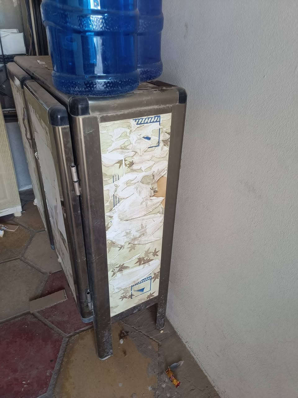 حزامه تزكام نضيفه فقط يده عايزه


**إذا كنت صاحب هذا الإعلان وتريد حذفه لأي سبب، رجاءا أرسل رسالة إلى الدعم الفني**