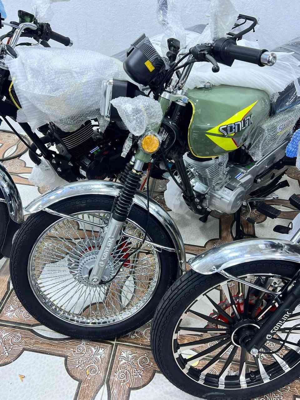 ياالله //// الأخوين للدراجات 🛵 
الاستفسار //***********☎️☎️ ***********
َ
📍التااايكر 2025 محدث 26 أصلي باب 1 
‼️‼️دشبوول لمس بلوتوث يعرض فديو 

موجود اللوان 🟦🟩🟪🟥🟨🟧⬜🟫

    الأصلي باب 1 ووكالة زيروو  SONLINk 

‼️المكان //الصويرةة شارع السبيس قرب تقاطع حي الزهور
