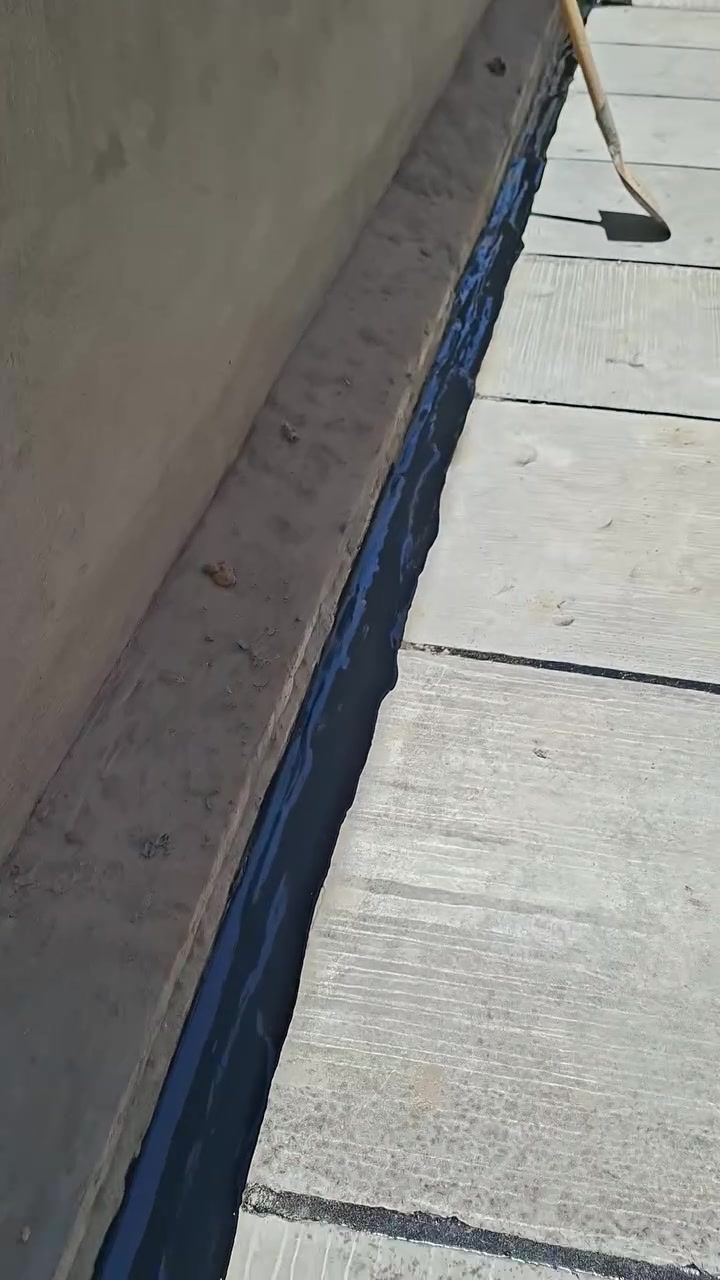 السلام عليكم ورحمة الله
ملاحظه 👈( متدفع اي مبلغ الا بعد الفحص والتسليم )
يوجد كادر متخصص لعمل السطوح بلشتايگر واعادة الماستك القديم ولقلع السطوح واعادة تطيبگها وعملنا شرط الفحص  
من مواد وعوازل والتسليط والماستك كل هذا وبأسعار مناسبة جدآ للاستفسار الاتصال ع الارقام ***********_***********
