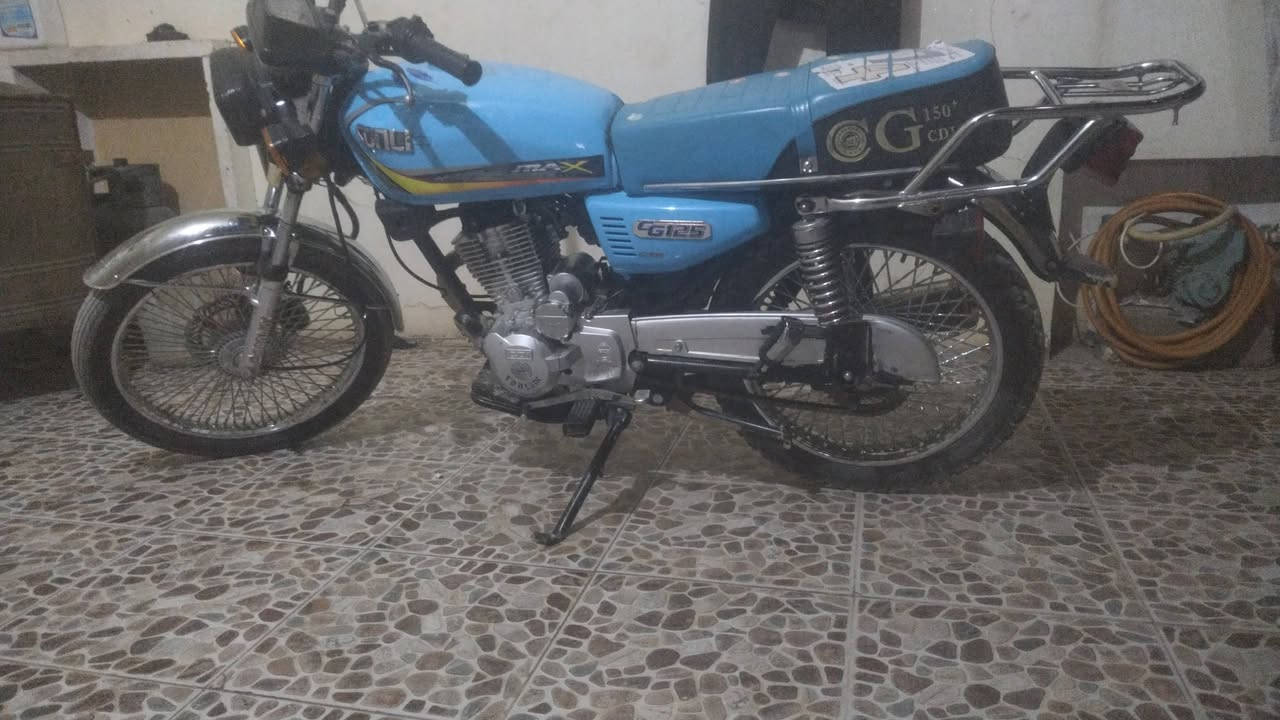 للبيع سولنك بدون منفيس عقط فقط نت الحرام موديل 23السعر 350بي مجال مكانه قوش تبه للعلم اني مكلف بل نشر ***********تصل ومازنجر فقط
