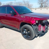 2024 JEEP GRAND CHEROKEE LIMITED موعد وصول السيارة 6/29 الادن  أغلب غر...