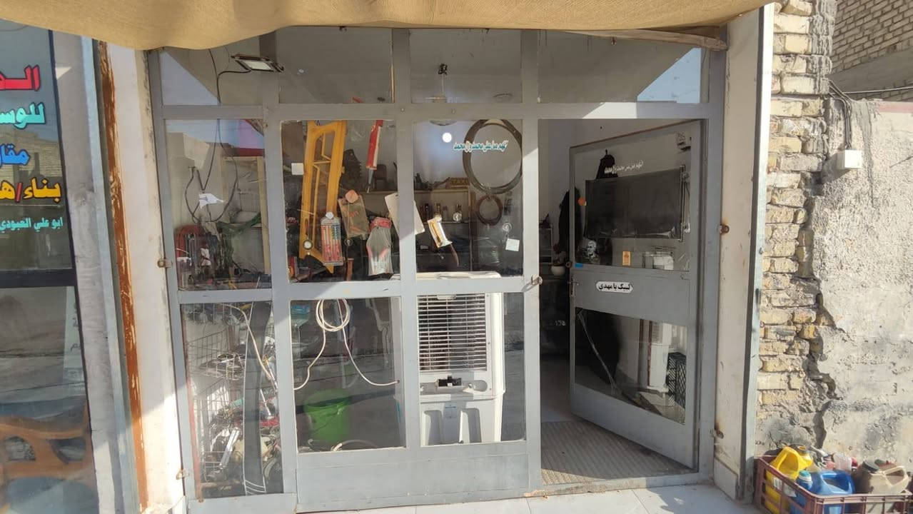 السلام عليكم
جام خانة  محل 
قياس 
الطول 265 
والعرض 290

السعر 600 الف


**إذا كنت صاحب هذا الإعلان وتريد حذفه لأي سبب، رجاءا أرسل رسالة إلى الدعم الفني**