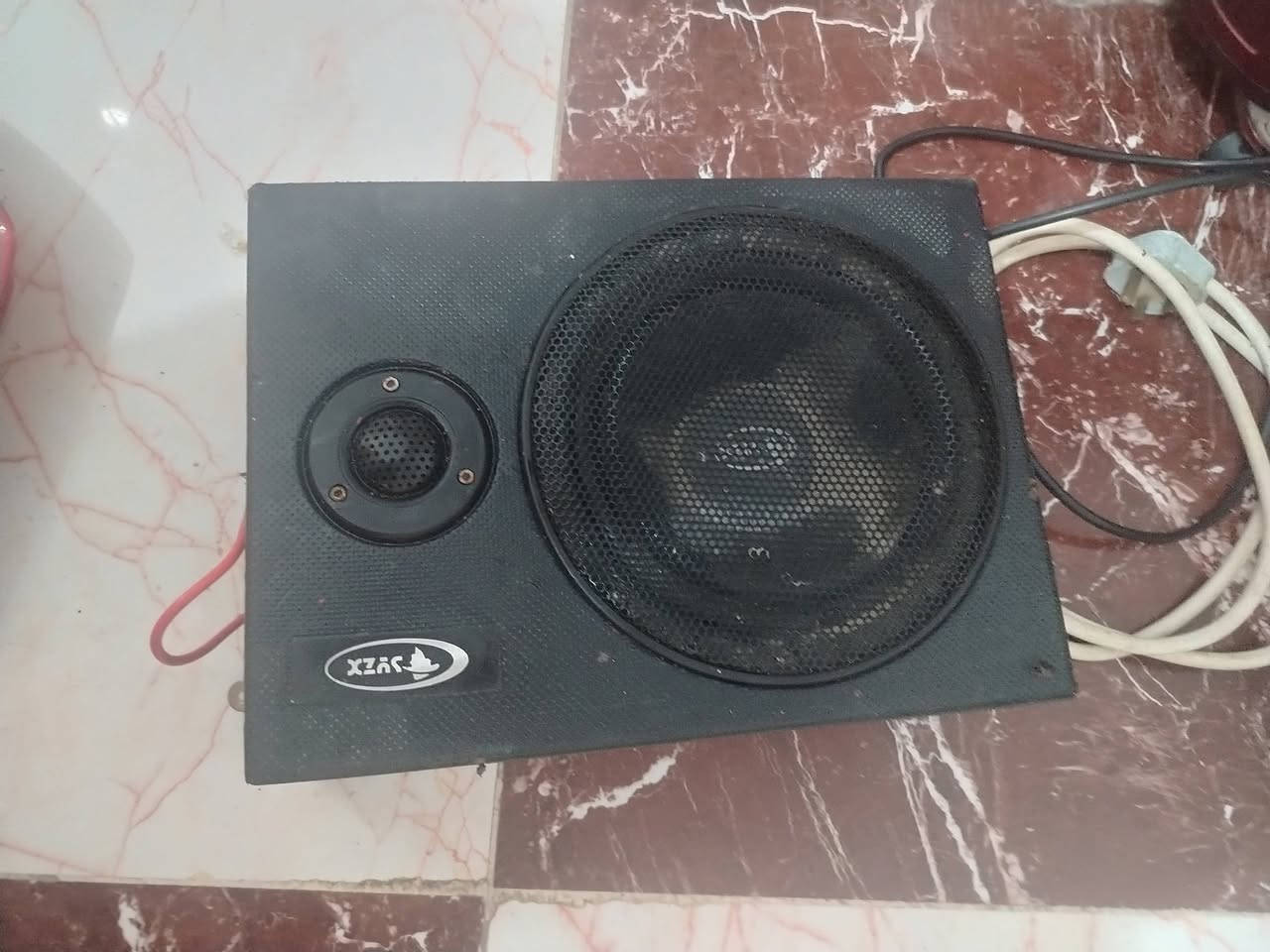 سلام عليكم غراض تكتك البيع 
جوه سوك مضخم بلادي لا بدل خريطه وله مصلح35+خشبه مسجل هيه ومرايته وسماعدته شغلات بس تخليله مسجل تشتغل 35+ بيبان تكتك باجاج هنه وسراكيهن تعال وشد كلشي ما بيهن نضاف بعدهن السعر100وبيهن مجال بكاني البصره تنومه نهر حسن  رقمي ***********انتصل وانه خادم اساهلك بل سعر
