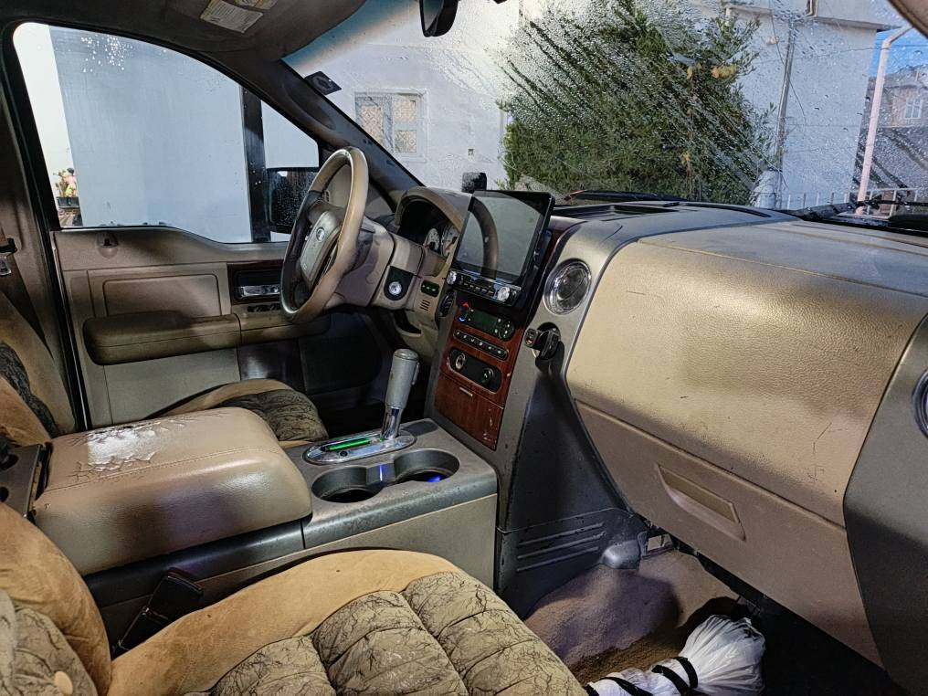 السلام عليكم للبيع فورد((( F ١٥٠ ))) محرك وكير شرط حجم المحرك  5400 //8 سلندر السياره  خليجيه  فول مواصفات بدون  ظرر صدر تخم تاير جديد كير طرح فتحه سقف تحكم ستيرن شاشه ايباد رقم كركوك دولي بسمي شرط التحويل مكان السياره صلاح الدين العلم ///وبغداد الدوره السعر ١٠٥ وبيها مجال بصيط للستفسار//***********////*********** آفاق, القادسية
