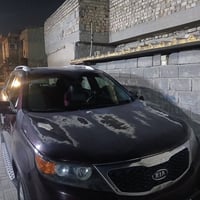 سورنتوللبع اومراوس سياره جاهزه منكلشي اي نقص مابيه مال جناي مكينه 2400...