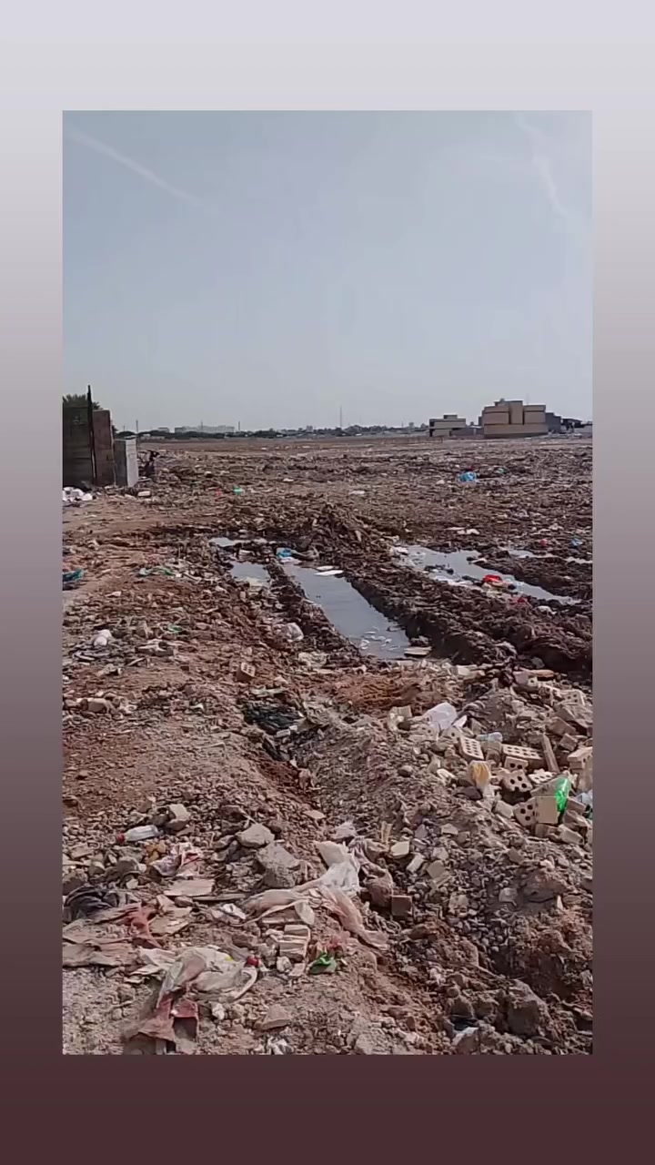 السلام عليكم ورحمة الله وبركاته
بعد اذن الآدمن يوجد عندنا كافه مساحات مختلفه  نتعامل بالمقاطعه.   

3/10. 2/10   1/2
يوجد عدنا بيوت كافه المساحات
١٢٥-/  ٢٥٠/  ١٥٠ / ١٠٠  /٧٥  / ٦٢نص 
اذا تحب تعرض العقار المشتري جاهز
اول ما تفتح بيان فلوسك جاهزه
قطع المالكي 
شموخ العقار 📱***********📱***********
