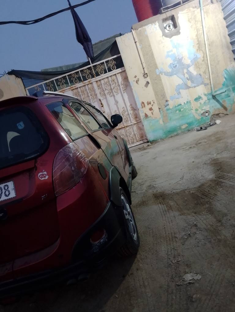 شيري اكس وان موديل 2013 رقم بصرة الانكليزي سنوية نهايتة 2030حدادية جديدة
تخم تاير 
بيها شوي خياس
تدفئة تبريد  شغال
سيارةجاهزة ماشية 106km
سعر 33 وبيها مجال للشراي
مكاني بصرة
*********** البصرة, العراق
