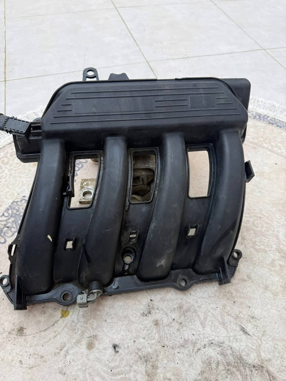 الادمن المحترم السلام عليكم ادوات رينو سيمبول داستر متوفرات مع اوصيل اسعار مناسبه جداً *********** او راسل الصفحه جميع الادوات متوفره تفصيخ جديد
