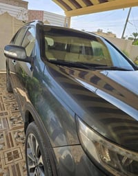 سورنتو ٢٠١٤ • ٧ راكب • رقم ديالى