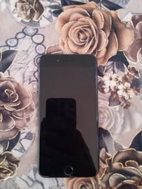 ايفون ٨ بلاص • شاشة مبدلة • بطارية ٨٠