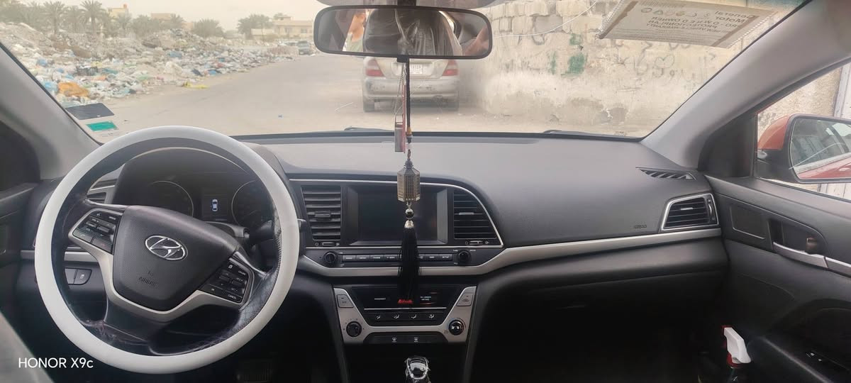 النترا 2017 وارد كندي محرك 2000 دوش رقم بغداد باسمي حادثها دعامية وبنيد بدون دواخل الدواخل كفالة الغود شواصي  كشن كهرباء تدفه بل كشننان تبريد شغال تدفئة شغالة  رادارات تراي وين متريد رقم بغداد انكليزي باسمي شرط التحويل لون مشمشي عارضها ١٢٠ وبيه مجال مكان السيارة بغداد الري شارع بغداد هاتف ***********
ملاحظه السونار وصور الحادث مرفق مع المنشور
