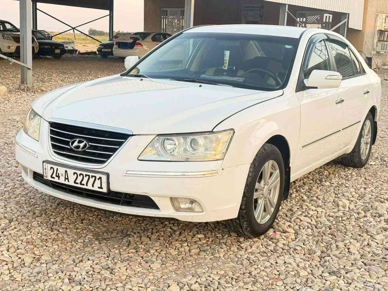 سوناتا خليجي موديل ٢٠١٠ 
مكينة ٢٠٠٠ سيارة جاهزة وحلوة 
المكان واسط قضاء الزبيدية 
معرض الرافدين الحديث للسيارات 
***********
