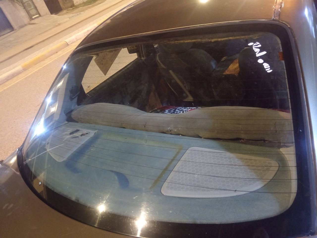 سلام عليكم عندي سياره دايو نوبرا  . موديل ٩٧ جهازه ماعدا مكينه بيهه دخان كيراتوماتيك السعر٣٠رقم ***********
