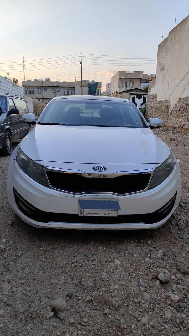 اوبتما خليجي موديل  2011 بيها جاملغ مبدل اصلي بدون دواخل السيارة بدون صبغ باسمي محرك 2400 ما مفتوح السيارة نص فول تبريد ثلج السعر 132 وبيها مجال التواصل 0750827351 الرقم بي واتساب . 
‏‪***********‬‏ هذا هم بي واتساب
والسيارة موجود الي يحب يشوفها 
مكاني الموصل حيل العربي

