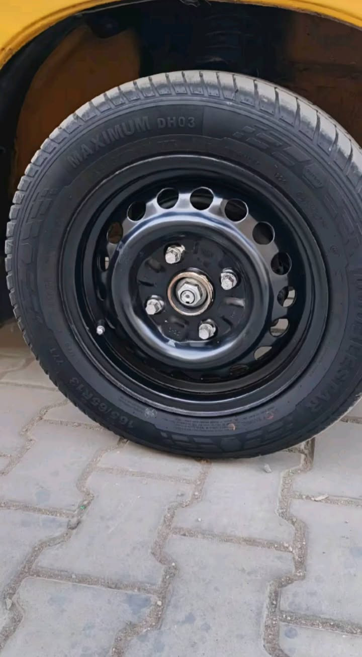 سلام عليكم سايبه للبيع او مراوس مديل11 نفخ حداديه جديده تخم تاير رقم بابل نكليزي مداور ثاني يوم غرفه كلش حلوه نصبه شوفت عينك معايزه سياره خير من الله مال جناي سياره خياسات قليله كلش بيه سعر 25 وبيه مجال الطيبين مكاني نجف حي ميسان  اتصال او واتساب ‏‪***********‬‏
