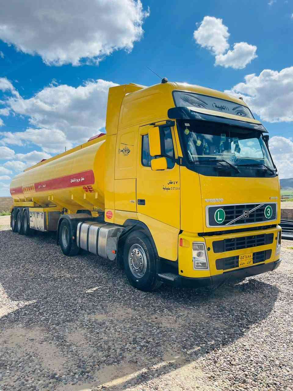 السلام عليكم
للبيع فالفو صهريج موديل 2003   طوناجGBS تصريح أمني جديد  ✅
رقم سليمانيه 
سنويه لل 2027
محرك 460جديد لاتبخير ولا تنقيص كير اوتوماتيك بلادي
اسياره جاهزه عشقل حالين 
السعر 320$
للاستفسار اتصل/***********/ مكان الشرقاط
