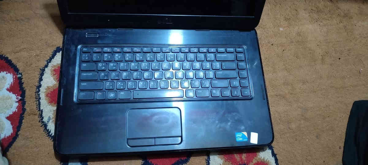 حاسبة دل مواصفات مثل ماتشوفون نقصها بس بطاريه هي عالكهرباء شغاله عادي جاهزه السعر ٢٠٠ وبيها مجال مكاني نجف طريق كربلاء نجف للاستفسار الخاص موجود او الاتصال على الرقم *********** واتساب فقط
