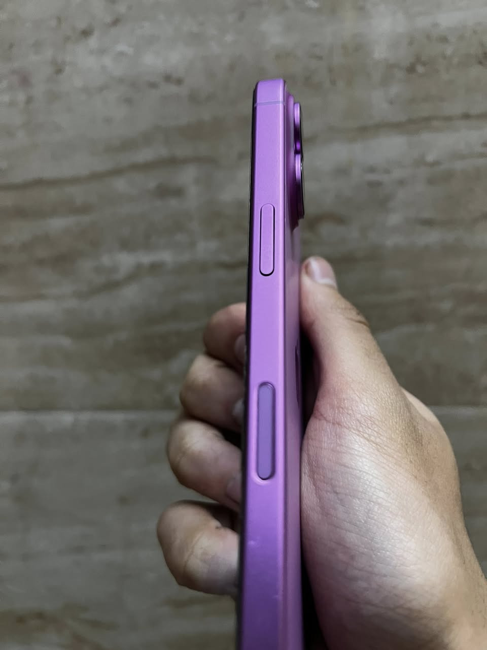 ايفون 16 عادي
ومعالج A18 اقوه معالج بالايفون جهاز جديد بالمعنى شخط مابي تجي تفحصه وين متريد وتر بروف وممبدل بي ايشي نموذج M باكيته كلشي بي شاشه وكفر 128 غيغا بطاريته 92 متوازي على بيعته 

ب 850 الف 
للتواصل فقط شراي *********** بي واتس
