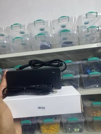 شاحن 42v 2A AUTY CHARGER و 54.6v يوجد في الشاحن ضوه LED وعند وضع المنت...