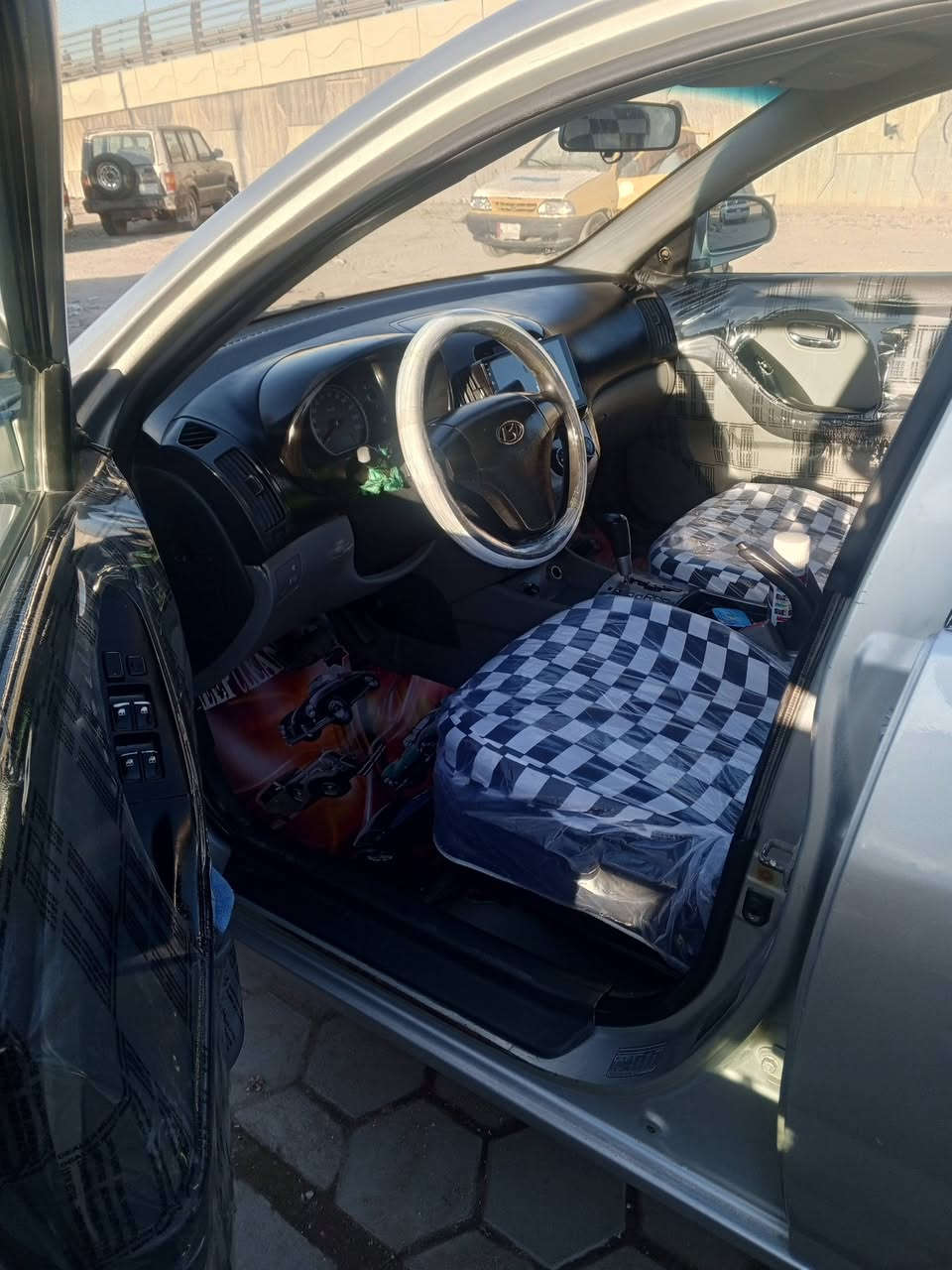 النتره صابونه 2009
مكينه 1600 دكشن عالي كيره حلوه حداديه جديده مصبوغه عام للجماليه بسبب الجراد بدون ضربه تخم تايرات جدد تخم ويل كب شاشه سستم سماعات جدد كهربائيات كله شغاله لايتات جدد سياره جاهزه من كلشي ما عايزه برغي رقم بغداد دولي راعيه بل نجف يمي سنويه 2027 يله تسقط

 مكاني نجف حي العسكري 

السعر 95 و بيه مجال حك الجيه 

للتواصل ***********
