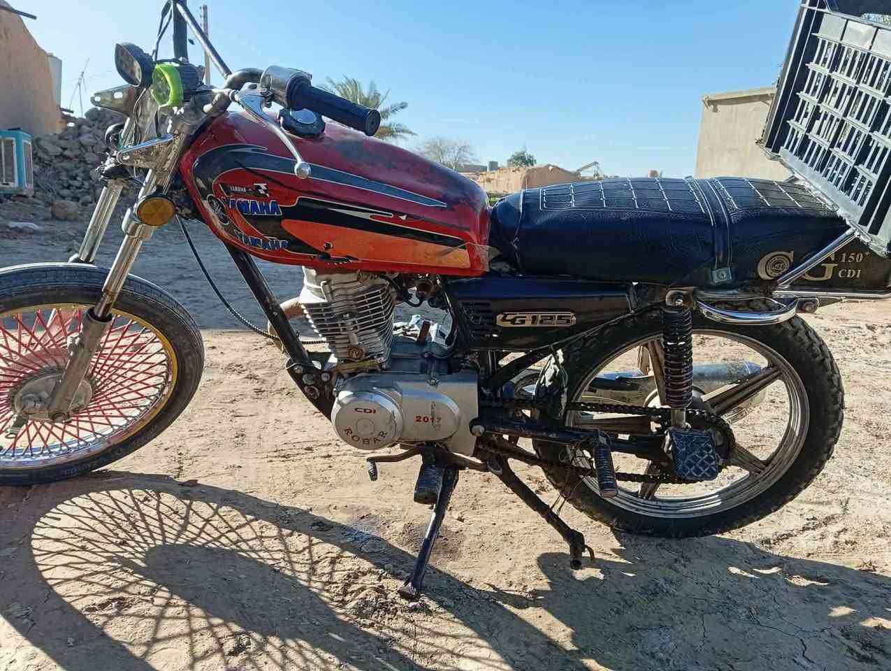 ماطور اربعه كير موديل 19محرك نضيف كهربائيات شغاله السعر 175وبيه مجال مكاني الحويجه داخل لتصال ***********
