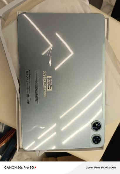 سلام عليكم 
للبيع ايباد جديد ب كارتون شخط ما بيه 
128 كيكا ،6 رام شاشته كلش چبيره نوعه T60 PLUS 
يجي وياه 
1-كفر 
2-قلم
3-كيبورد
4-ضد الكسر
5-ستاند
6-تحويله
الايباد تاخذه بشرط الجديد ما مفتوح الشراي يراسلني خاص او يتصل // ***********6
عنوان/// كركوك القادسيه الأولى.
سعره // 265 الف وبيها مجال مو شراي لا تراسل. كركوك
