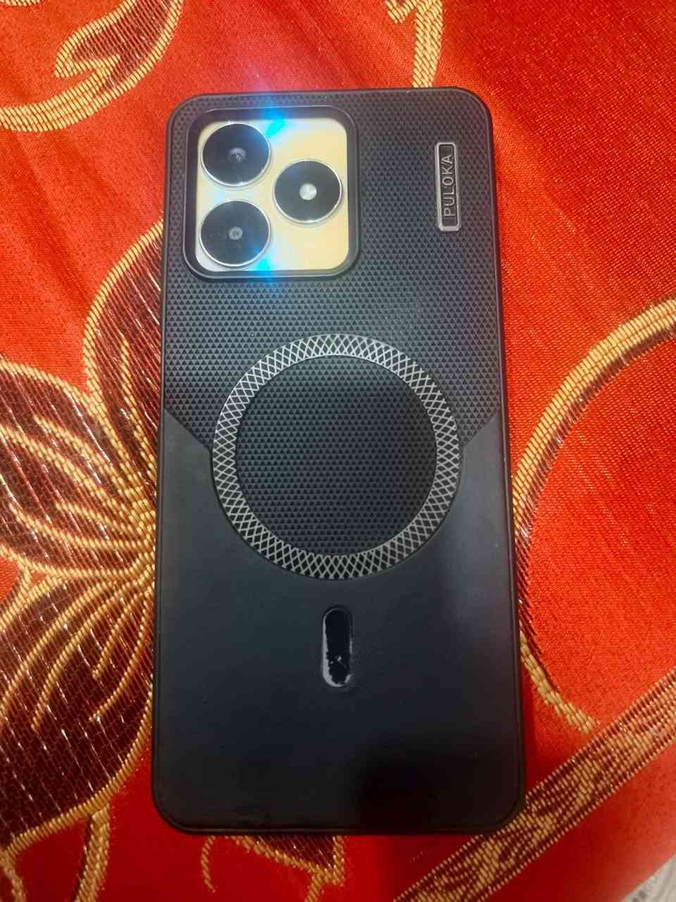ريلمي c53 للبيع ذاكره 128 جيجا والعشوائيه 12 جيجا مع بصمه جانب الهاتف ينزل جميع الالعاب والبرامج يشغل ببجي 60 فريم ويدعم 90 فريم فقط الشاشه مبدله الاصليه السعر 100 الف مكاني بصره تنومه الاستفسار الاتصال على الرقم ***********
