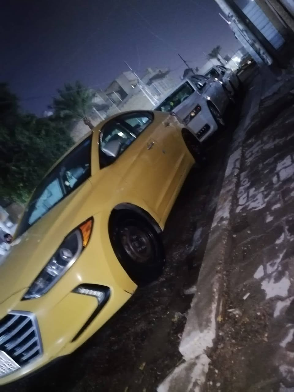 السلام عليكم من رخصة مدير الكروب النترا ٢٠١٧ للبيع  السعر ١٠٥ وبيها مجال وإذا اكو مراوس عادي اراوس الاتصال على الرقم *********** عنوان السياره بغداد الامين الثانيه
