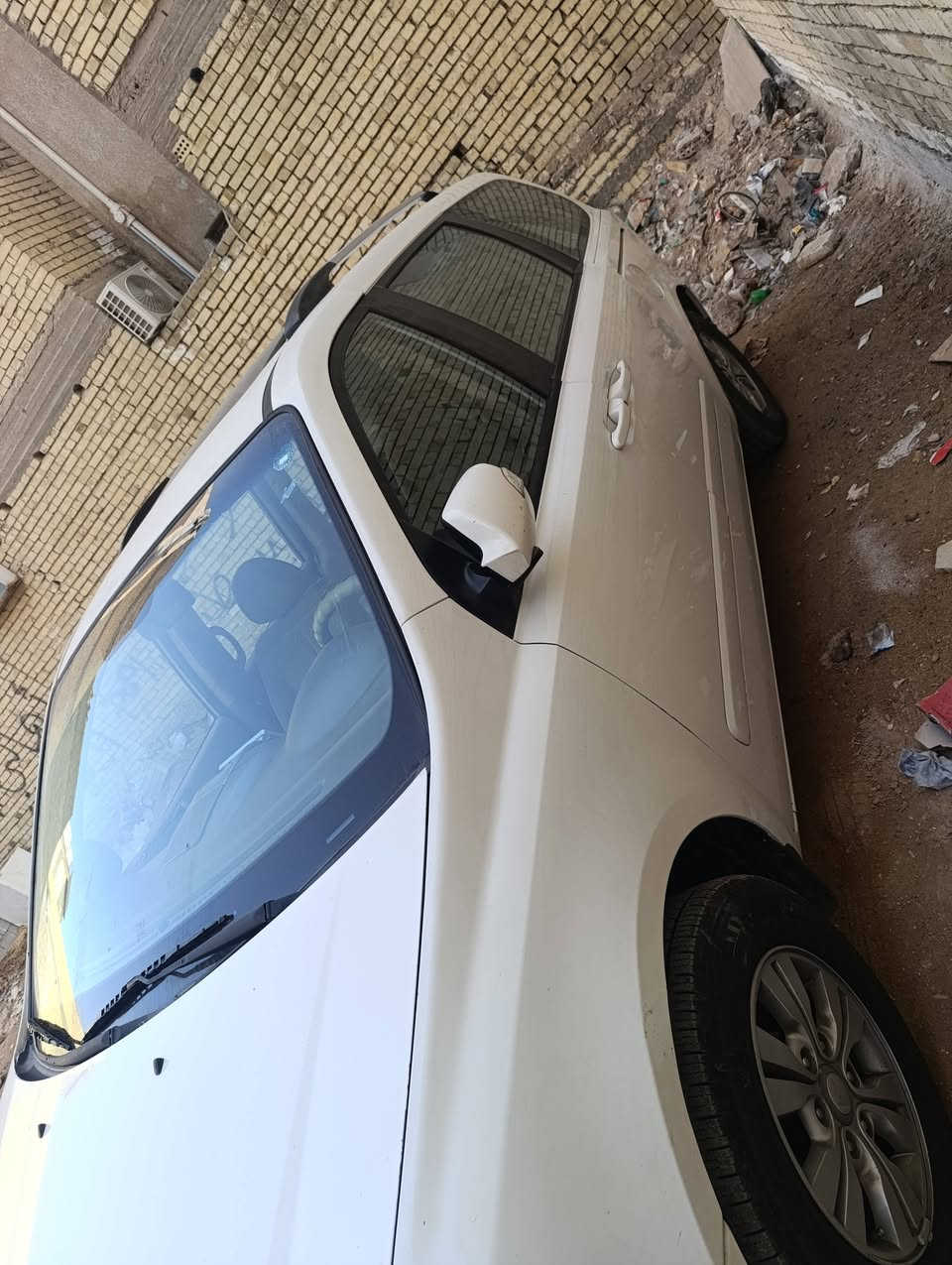 سلام عليكم بسبب وعود الكاذبة تم عادة المنشور   (كية كرنفال أو سيدونة. 2014. سيارة رقم اربيل دولي بسمي سيارة كير محرك مكفولات محرك 3500 دوش   سيارة موصفات  حساس خلفي فتحت سقف تحكمات شاشة مثبت سرعه سيارة بيها طخة من الخلف صبغ جاملغين وتبديل قبق جنطة بدون تكم   والبنيد مفتوح الغود شواصي كفالة  سعر 155 وبيها مجال  الي مو شراي لا ينتصل ولا يعلق شوف سعر هواي عليك عبر المنشور وربي يرزق الجميع أن شاء الله ستفسار على هاذة رقم ***********
