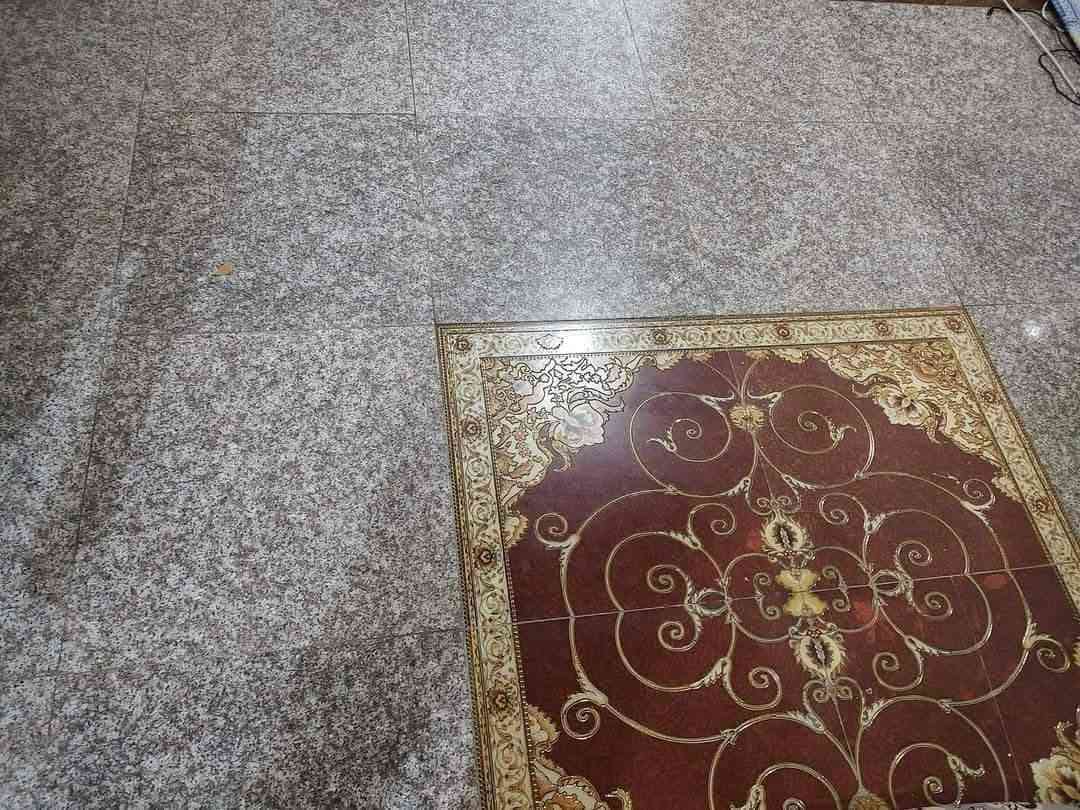 🏡 للبيع بيت مميز في حي الوفاء - بسعر مخفّض وللبيع الجاد 🏡

📍 الموقع: حي الوفاء
📐 المساحة: 100 متر
🏠 البناء: كونكريت طابقين
✨ الأرضيات: مرمر وكرانيت
📍 بصف الركن
🛣️ على شارعين 12 متر و15 متر
🌟 شارع نظيف وهادئ ومنطقة مخدومة.

🔹 الاستقبال الكبير: 7 × 4 متر
🔹 الصالة: 5 × 5 متر
🔹 المطبخ: 3.5 × 5 متر
🔹 ثلاث مجموعات صحية
🔹 ثلاث غرف نوم في الطابق الأول

✅ تصميم يوفر مساحات استقبال ومعيشة واسعة ومريحة للعائلة.

📌 ملاحظة: لا توجد غرفة نوم في الطابق الأرضي، وجميع غرف النوم الثلاث تقع في الطابق الأول.

🔥 تم تخفيض السعر من 139 مليون إلى 135 مليون دينار فقط 🔥

فرصة جيدة لمن يبحث عن بيت بموقع مميز وسعر مناسب.

📞 للاستفسار والمعاينة:
***********
اتصال أو واتساب
