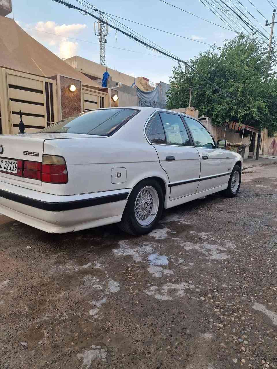 بيم دبليو    مكينه كبس. 525 اصل. بدون صبغ. كير توماتك. شرط. تبريد ثلج     اني الشرعي.  موصل داخل.  السعر  60 وبها مجال شرط وكاله وتحويل


**إذا كنت صاحب هذا الإعلان وتريد حذفه لأي سبب، رجاءا أرسل رسالة إلى الدعم الفني**