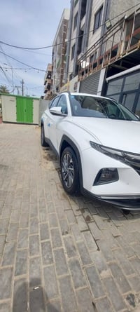 للبيع توسان رقم بغداد مكفوله كير ومحرك ماعدا بنوراما للاستفسار 0770424...
