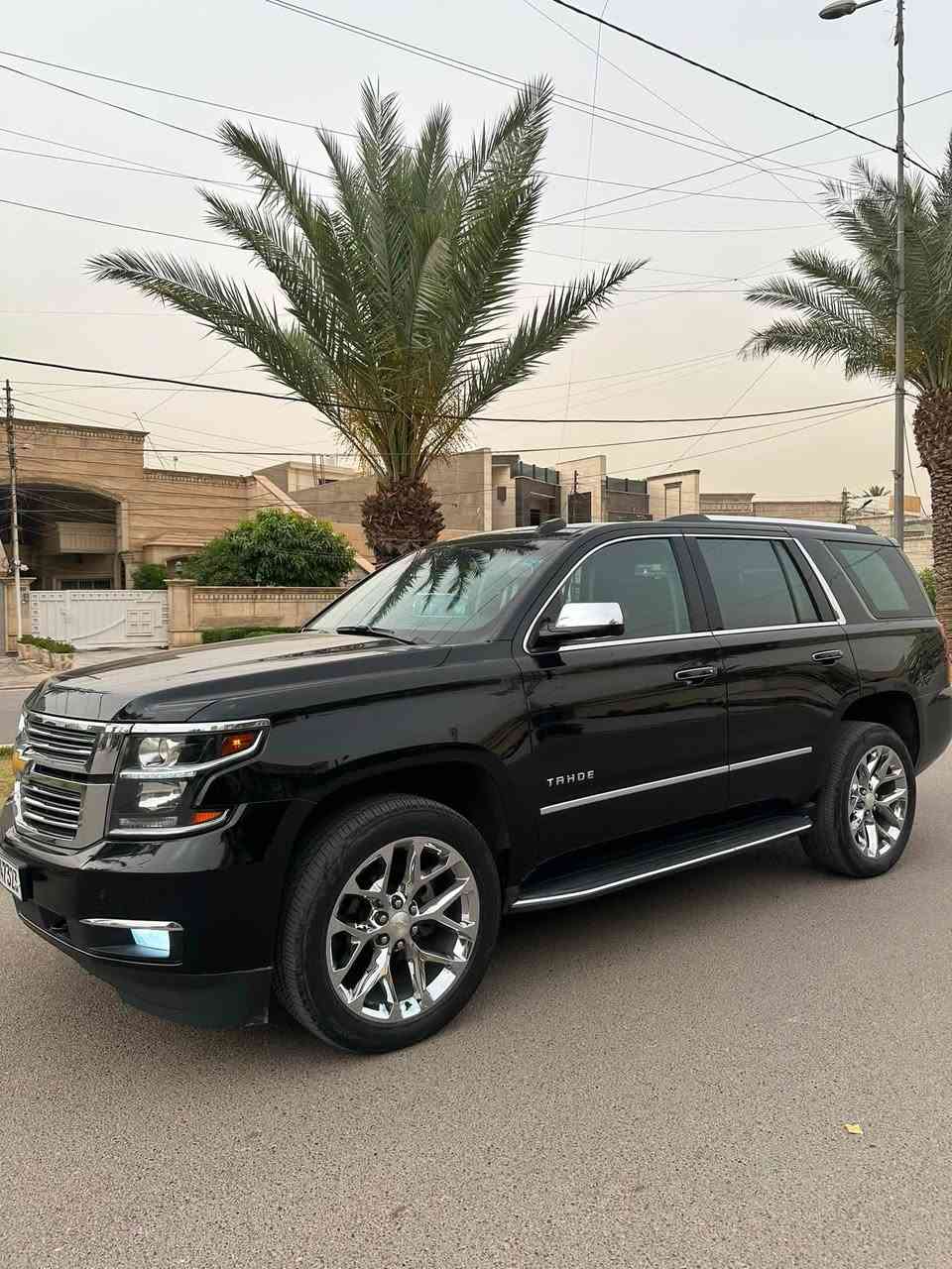 السلام عليكم 
تاهو 2019 خليجي بريمير مكفوله 
ماشيه 123 
مكاني بغداد السيديه 
السعر 38 ونص وبيها مجال بسيط
***********
