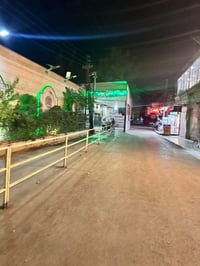 نحن قلوب تسافر بين محطات البشر هناك من أكرمَنا بخلقِه   وآخرون توسموا ...