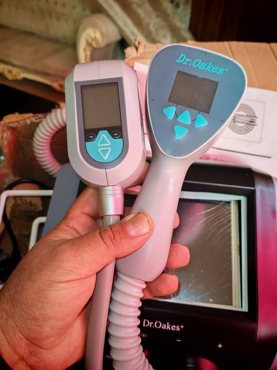 السلام عليكم ورحمة الله وبركاته
جهار للبشره والمفاصل شاشه متضرره لاكن شغاله
اعتماد واتساب ***********
أعلى سعر ابيع مرجوع
