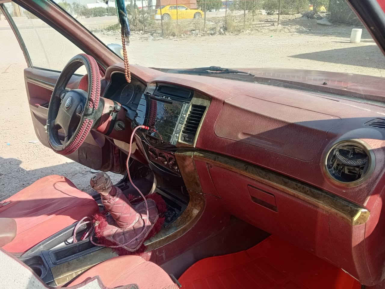 سلام عليكم بيكم كنوه رقم اصفر موديل 10 رقم مثنى محرك ينقص تخم تاير حداديه جديده مكان سماوه ***********سعر 30وبيهه مجال
