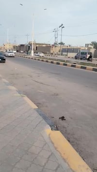 الصخين مقابل الجامعة • ٤٧٦م • زراعي تجاري