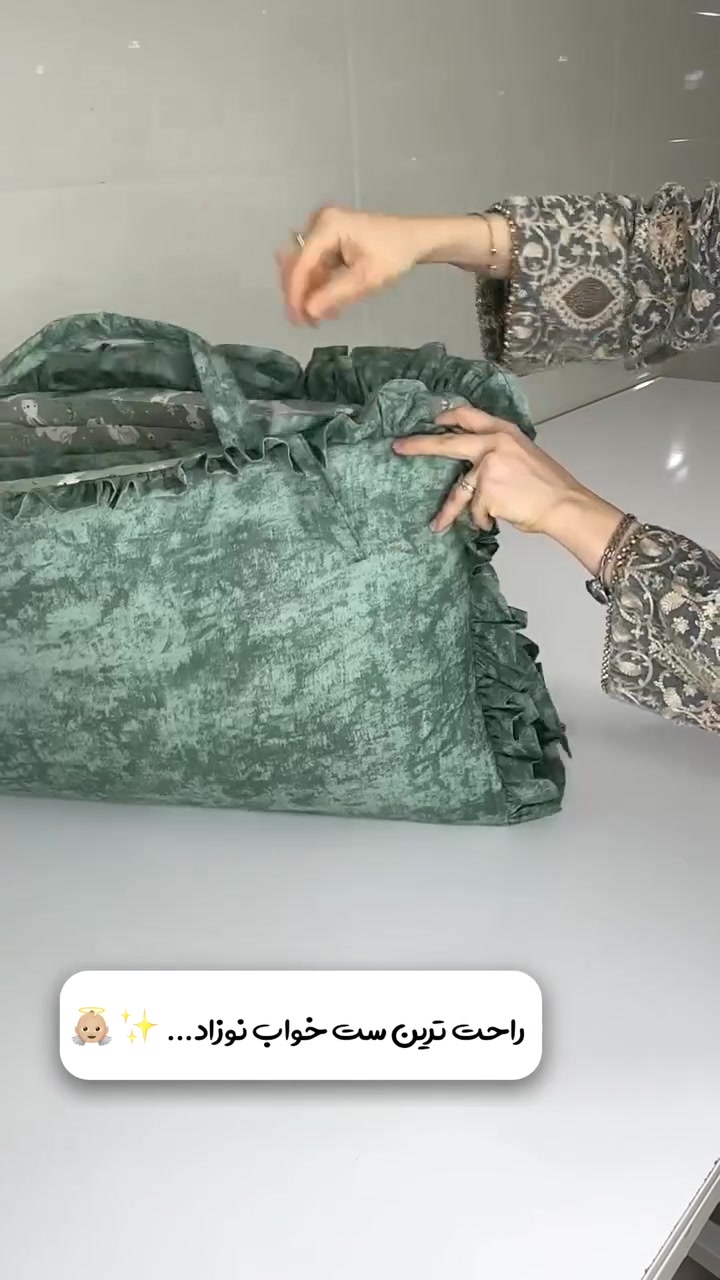 خاتونەکان ئێستا ئالەم شتە تایبەتانەش دروست دەکەین
کە بەڕاستی پێویستە کە لە ماڵ دەردەچی پێت بێت دەتوانی سێتی دایبی گۆڕینەکەش بکەیە ناو جێگاکەوە 

ببورن وەڵامی کۆمێنت نادەینەوە بۆ هەر پرسیارێ نامە بنێرن


**إذا كنت صاحب هذا الإعلان وتريد حذفه لأي سبب، رجاءا أرسل رسالة إلى الدعم الفني**