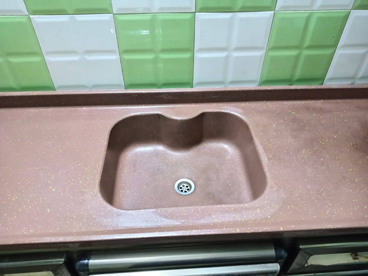 لديك كاونتر متر ونص المنيوم ممتاز في حاله جيده جدا وسنك مرمر درجه اولى في بغداد مدينه الصدر سعره 200,000 وبي مجال قليل


**إذا كنت صاحب هذا الإعلان وتريد حذفه لأي سبب، رجاءا أرسل رسالة إلى الدعم الفني**