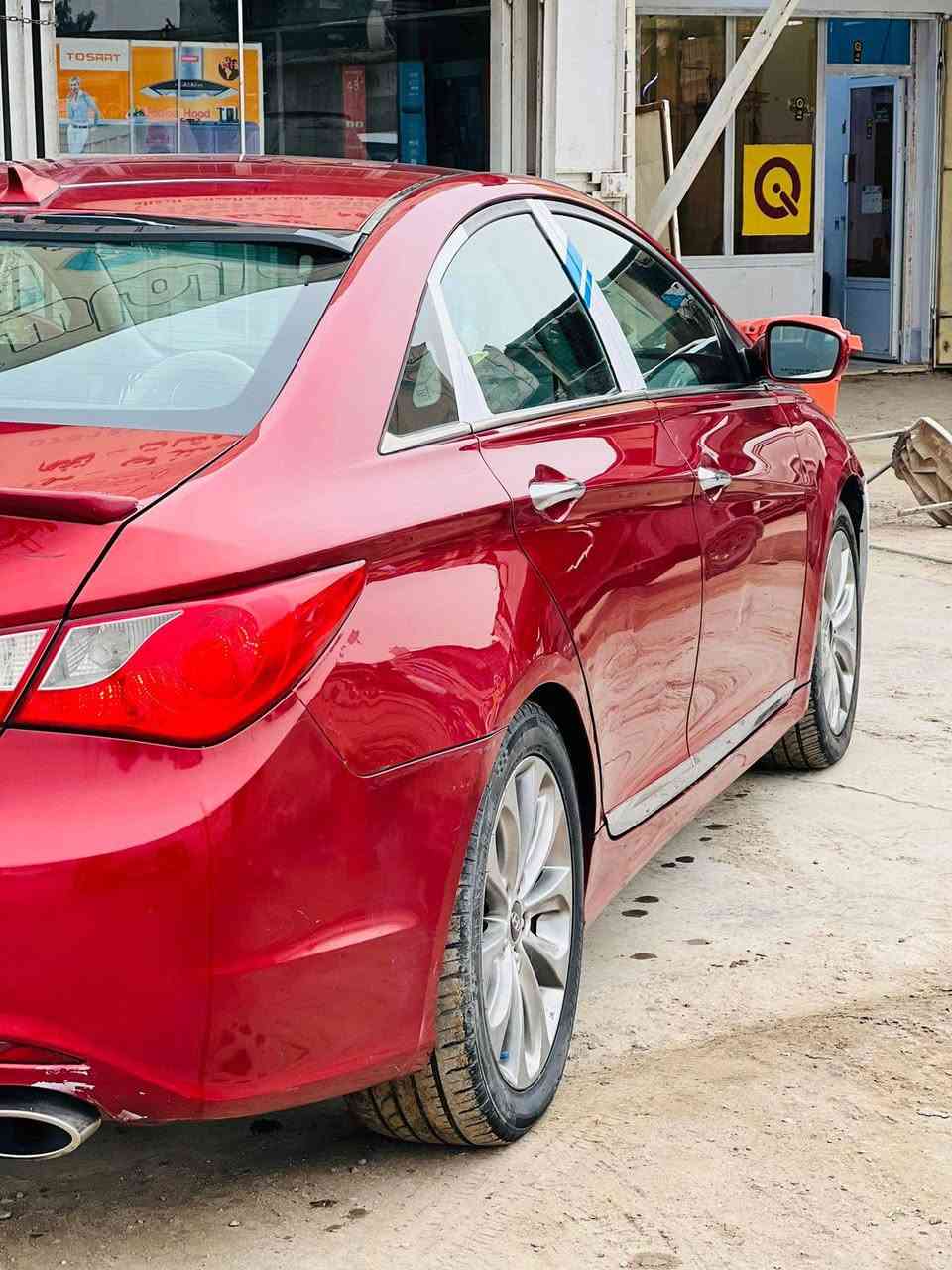 سلام عليكم..  اخوان سوناته موديل 2012 امريكي بيهه صبق قطعتين بنيد وباب فول مواصفات عده الفتحه السعر 112وبيهه شويه مجال مكاني بابل الحصوه الشراي يتصل ***********
