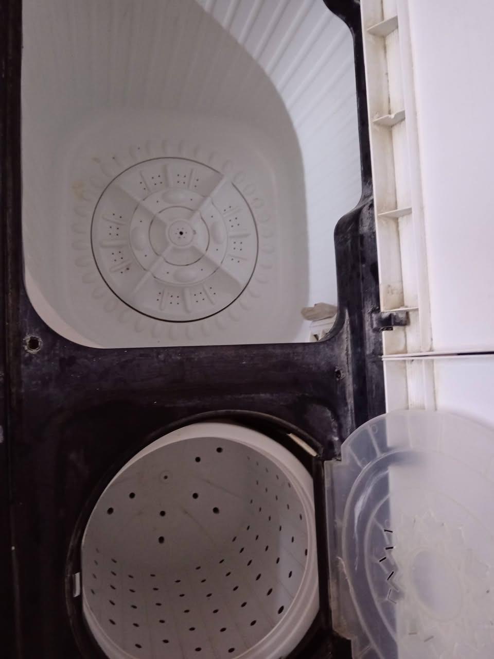 غساله للبيع 80قفل 
غساله حجم الحوض 2Xالكبير.   الغاله شغاله 100/100 مكاني موصل حي النور


**إذا كنت صاحب هذا الإعلان وتريد حذفه لأي سبب، رجاءا أرسل رسالة إلى الدعم الفني**