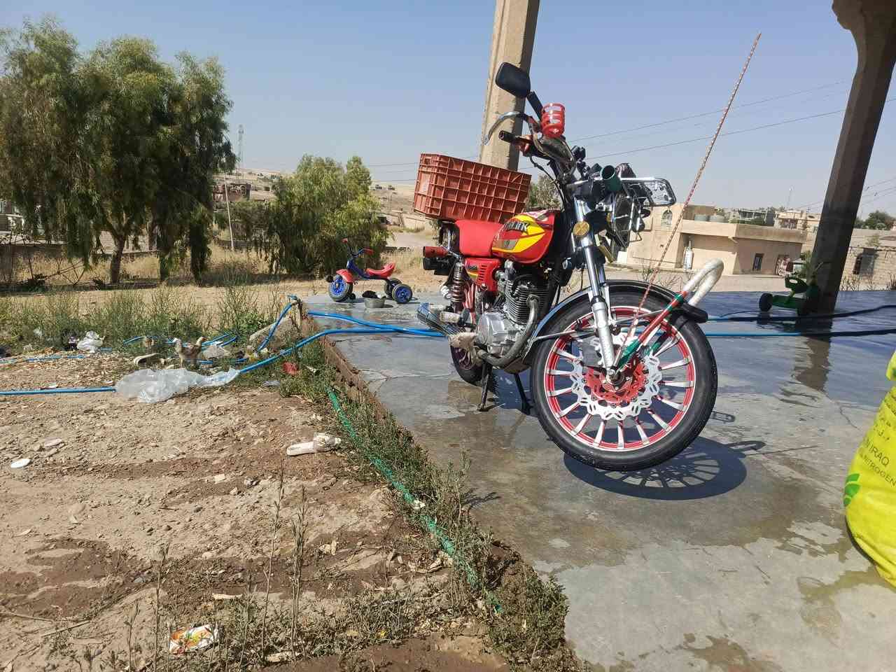 موطور للبيع موديل2025
وضع شركه✅
محرك150✅
محرك ما مفتوح✅
 شرط ما مفيلس✅
السعر750وبي مجال شي بسيط✅

القياره/الحاج علي ✅
***********
