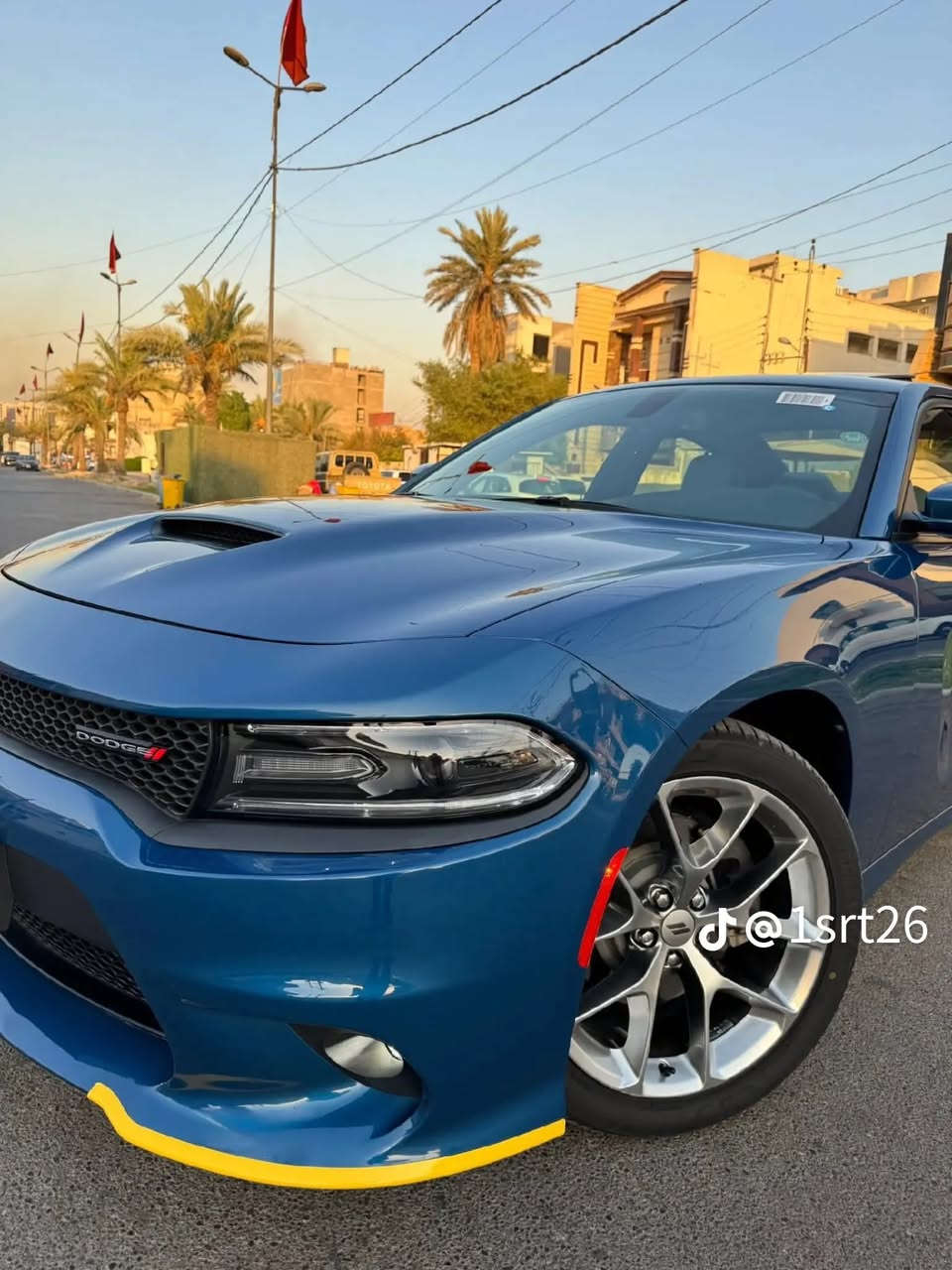 🚗 للبيع دودج جارجر GT موديل 2021 🔥  
اللون: جويتي مميز ✨  
الحالة: ممتازة جداً / نظيفة ما بيها حادث
الوكالة : هارلم 
العداد: 16705mi
المواصفات:  
✔️ محرك 3.6L V6  
✔️ ناقل حركة أوتوماتيك 8 سرعات  
✔️ شاشة كبيرة مع Apple CarPlay & Android Auto  
✔️ كاميرا خلفية + حساسات  
✔️ تشغيل بصمة  
✔️ تحكم ستيرن متعدد  
✔️ كروز كنترول  
✔️ جنوط رياضية  
✔️ مكيف ثلج  

السيارة استعمال شخصي وحالتها جداً طيبة وجاهزة للفحص 👌  

السعر: (320$)  
للاستفسار: (***********) 📞
