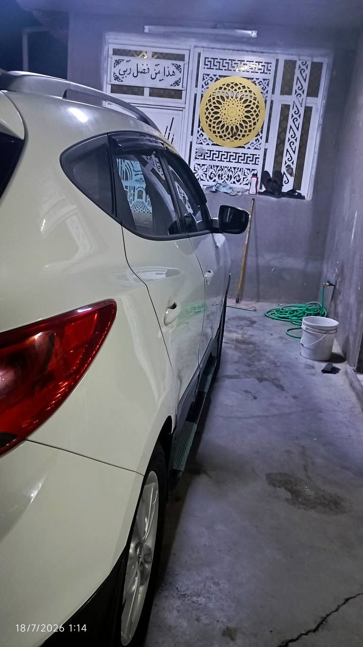 السلام عليكم
 توسان للبيع موديل 2013
مكفوله كفاله عامه 
سياره جاهزه 
مال جناي 
ماشي 150 الف Km
سياره وضع شركه 
الي يحب الاستفسار على رقم
***********
