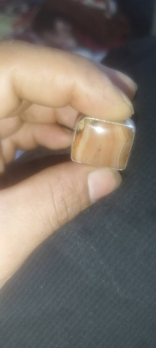 السلام عليكم. اخوان يتوفر خواتم فضه بيهن ثقيلات 6 قطع. كلمن وسعره بغداد
***********
