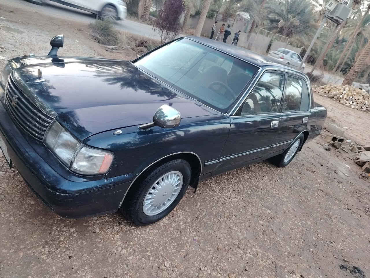 سلام عليكم ارنب موديل 93
السياره كفاله من ضربه من كص 
من نقل جثه السياره بيه رشات صبغ 
مكينه 3000رياضي تحويل مباشر رقم انبار 
جهازه من تخم تاير حداديه كهربايات 
السعر 57 وبيه مجال الشراي 
مكان السياره بالدوانيه 
الاستفسار ع رقم *********** المعلومات 
اني مكلف بلنشر الشراي يتصل
